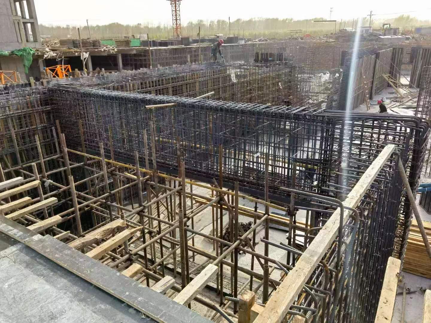 梧州建筑基础筏板施工时混凝土有哪些常见问题?